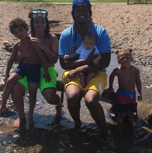 Meet your Posher, Dominic